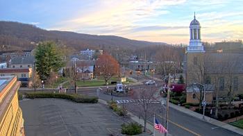 Weather camera view of Village of Suffern.