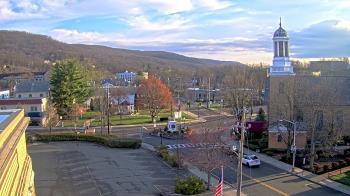 Weather camera view of Village of Suffern.