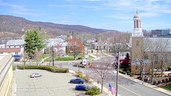 Weather camera view of Village of Suffern.