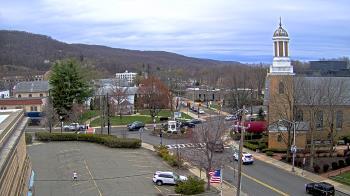Weather camera view of Village of Suffern.