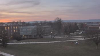 Weather camera view of Shippensburg Univ Of Pennsylvania.