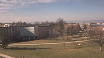 Weather camera view of Shippensburg Univ Of Pennsylvania.
