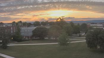 Weather camera view of Shippensburg Univ Of Pennsylvania.