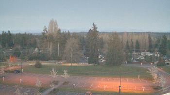 Weather camera view of Shorecrest HS.