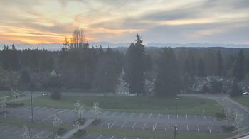 Weather camera view of Shorecrest HS.