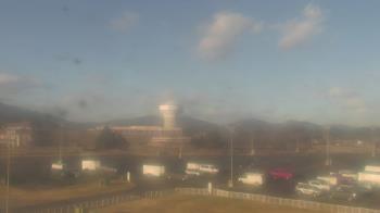 Weather camera view of City of Salem Civic Center.