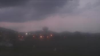 Weather camera view of City of Salem Civic Center.