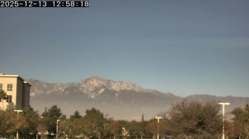 Weather camera view of San Bernardino CA.