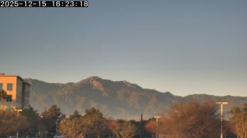 Weather camera view of San Bernardino CA.