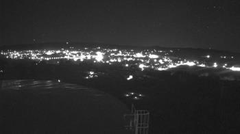 Weather camera view of Round Valley HS 7100 ft elev.