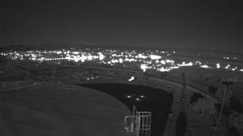 Weather camera view of Round Valley HS 7100 ft elev.