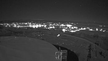 Weather camera view of Round Valley HS 7100 ft elev.