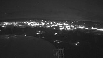 Weather camera view of Round Valley HS 7100 ft elev.