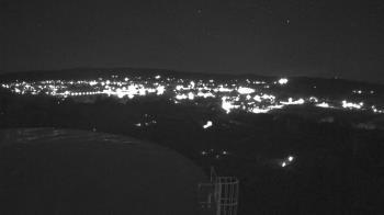 Weather camera view of Round Valley HS 7100 ft elev.