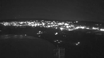 Weather camera view of Round Valley HS 7100 ft elev.