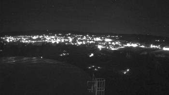 Weather camera view of Round Valley HS 7100 ft elev.