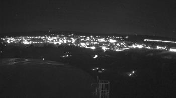 Weather camera view of Round Valley HS 7100 ft elev.