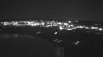 Weather camera view of Round Valley HS 7100 ft elev.