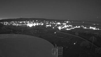 Weather camera view of Round Valley HS 7100 ft elev.