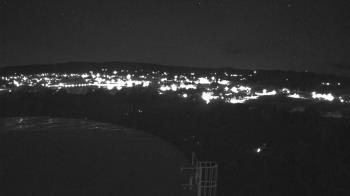 Weather camera view of Round Valley HS 7100 ft elev.