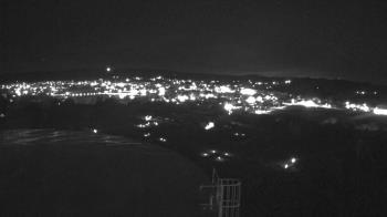 Weather camera view of Round Valley HS 7100 ft elev.