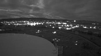 Weather camera view of Round Valley HS 7100 ft elev.