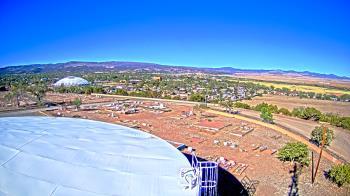 Weather camera view of Round Valley HS 7100 ft elev.