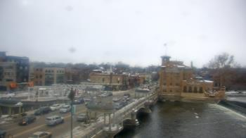 Weather camera view of City of St Charles.