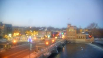 Weather camera view of City of St Charles.