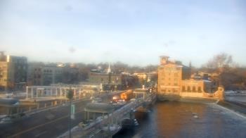 Weather camera view of City of St Charles.