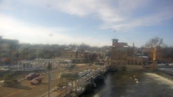 Weather camera view of City of St Charles.
