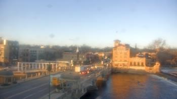 Weather camera view of City of St Charles.