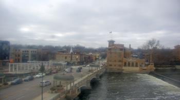 Weather camera view of City of St Charles.