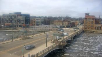 Weather camera view of City of St Charles.