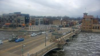 Weather camera view of City of St Charles.