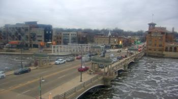 Weather camera view of City of St Charles.