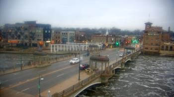 Weather camera view of City of St Charles.