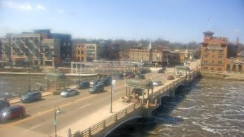 Weather camera view of City of St Charles.