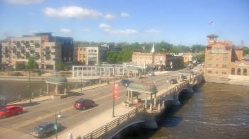 Weather camera view of City of St Charles.