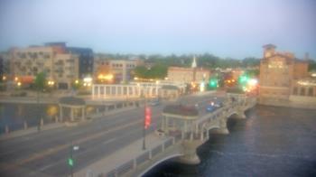 Weather camera view of City of St Charles.