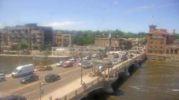 Weather camera view of City of St Charles.
