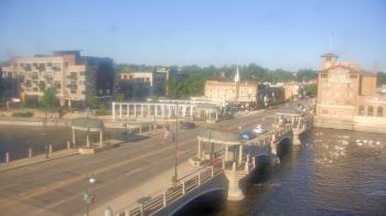 Weather camera view of City of St Charles.
