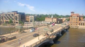 Weather camera view of City of St Charles.