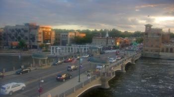 Weather camera view of City of St Charles.