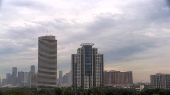 Weather camera view of St Thomas High School.