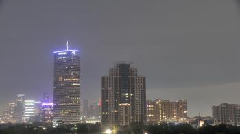 Weather camera view of St Thomas High School.