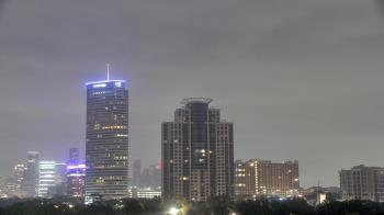 Weather camera view of St Thomas High School.