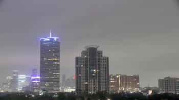 Weather camera view of St Thomas High School.