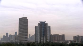 Weather camera view of St Thomas High School.