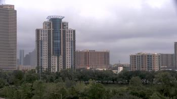Weather camera view of St Thomas High School.